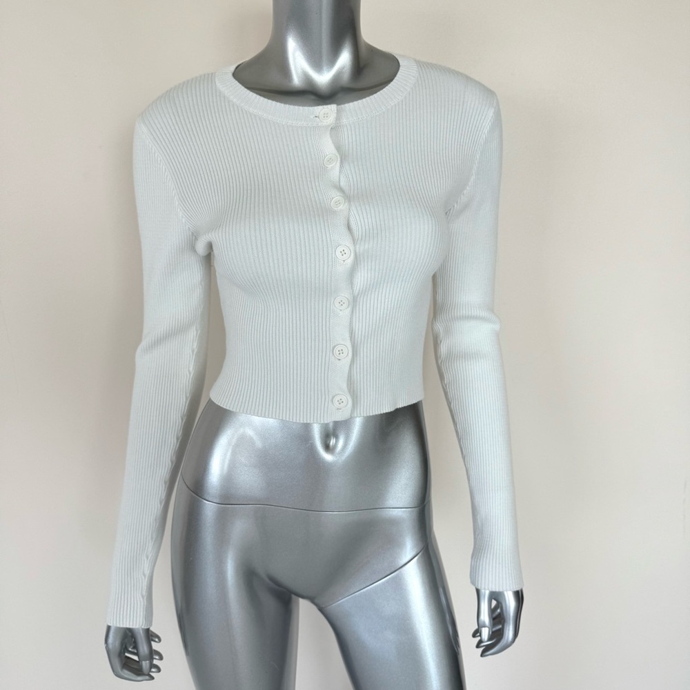 NEW!!! Forever 21 long sleeve women top size M